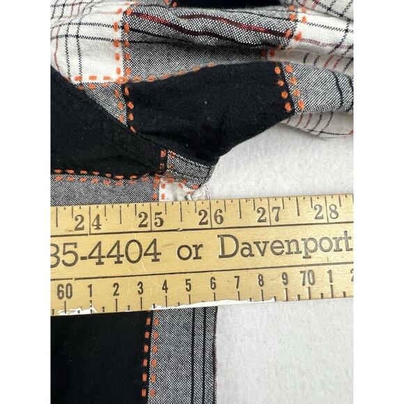 VICTORIA JONES Women's 2x BLACK WHITE Buffalo Plaid embroidered Jack o lanterns - Picture 6 of 6